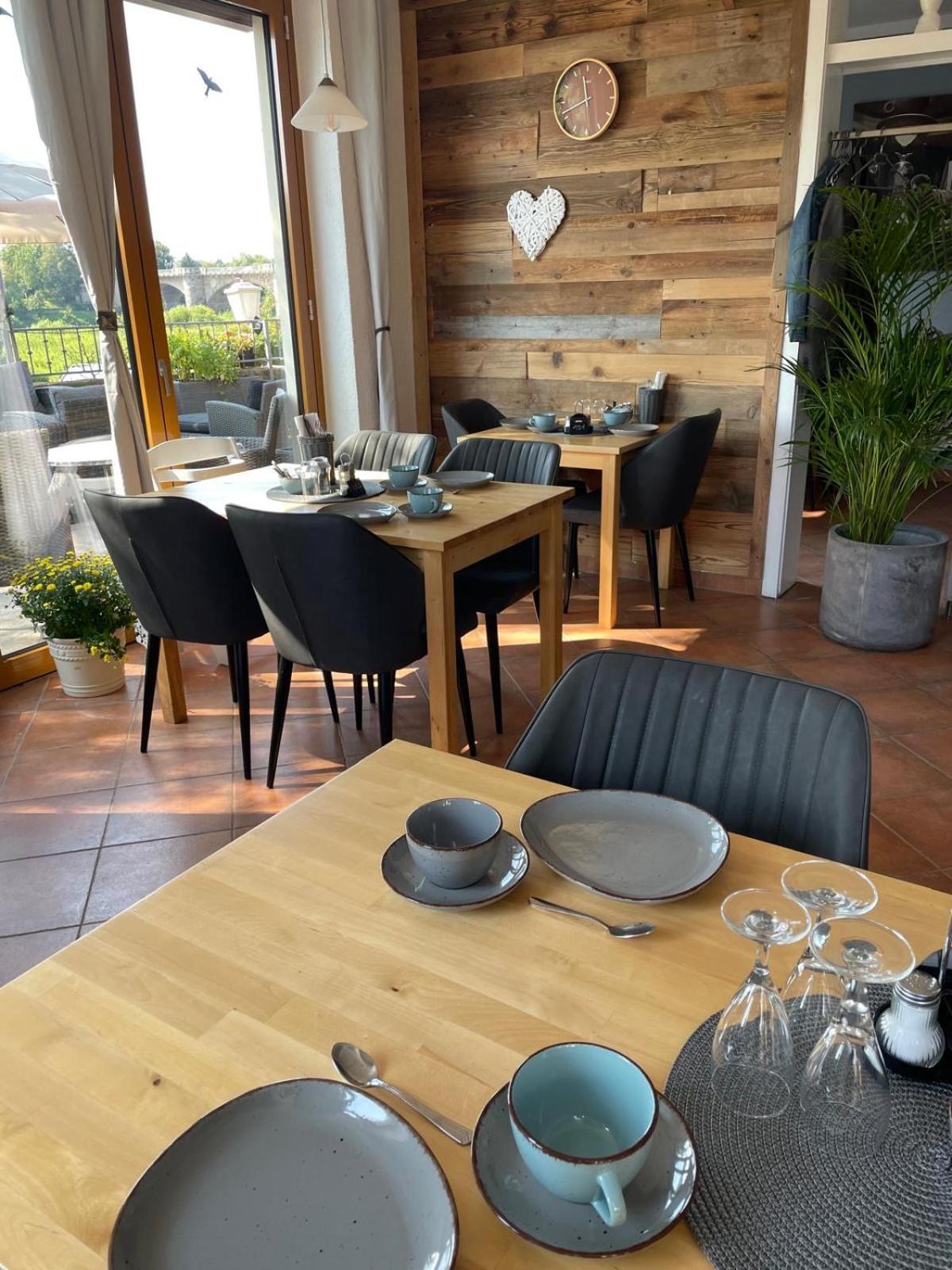 Elbpension & Ferienwohnung Saechsische Schweiz Pirna Exteriör bild